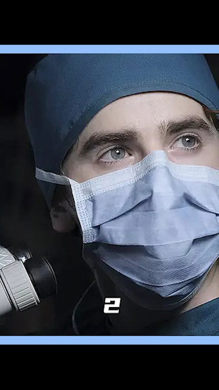 电影解说#天才医生在高架桥上,给肝脏开刀