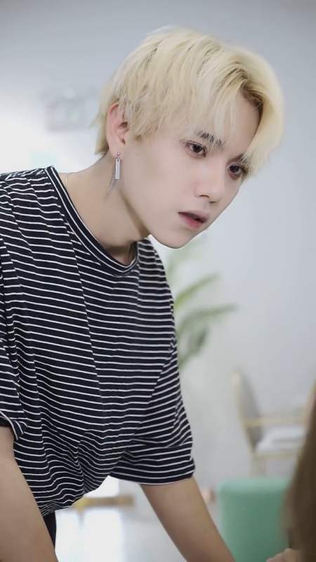 你永远不知道谁才是最后的王者梁猛和小歪追女仔-度小视