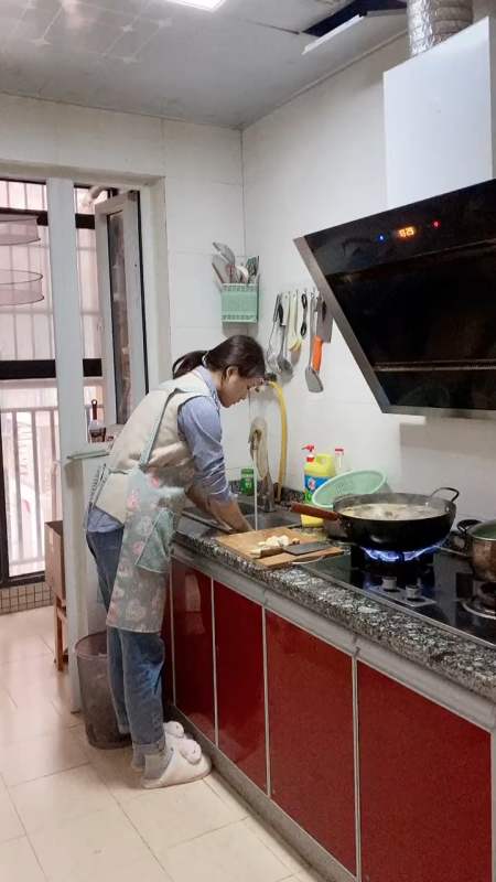 男人很累等我有了老公我要给他洗衣服给他做饭我还要上班然后把所有