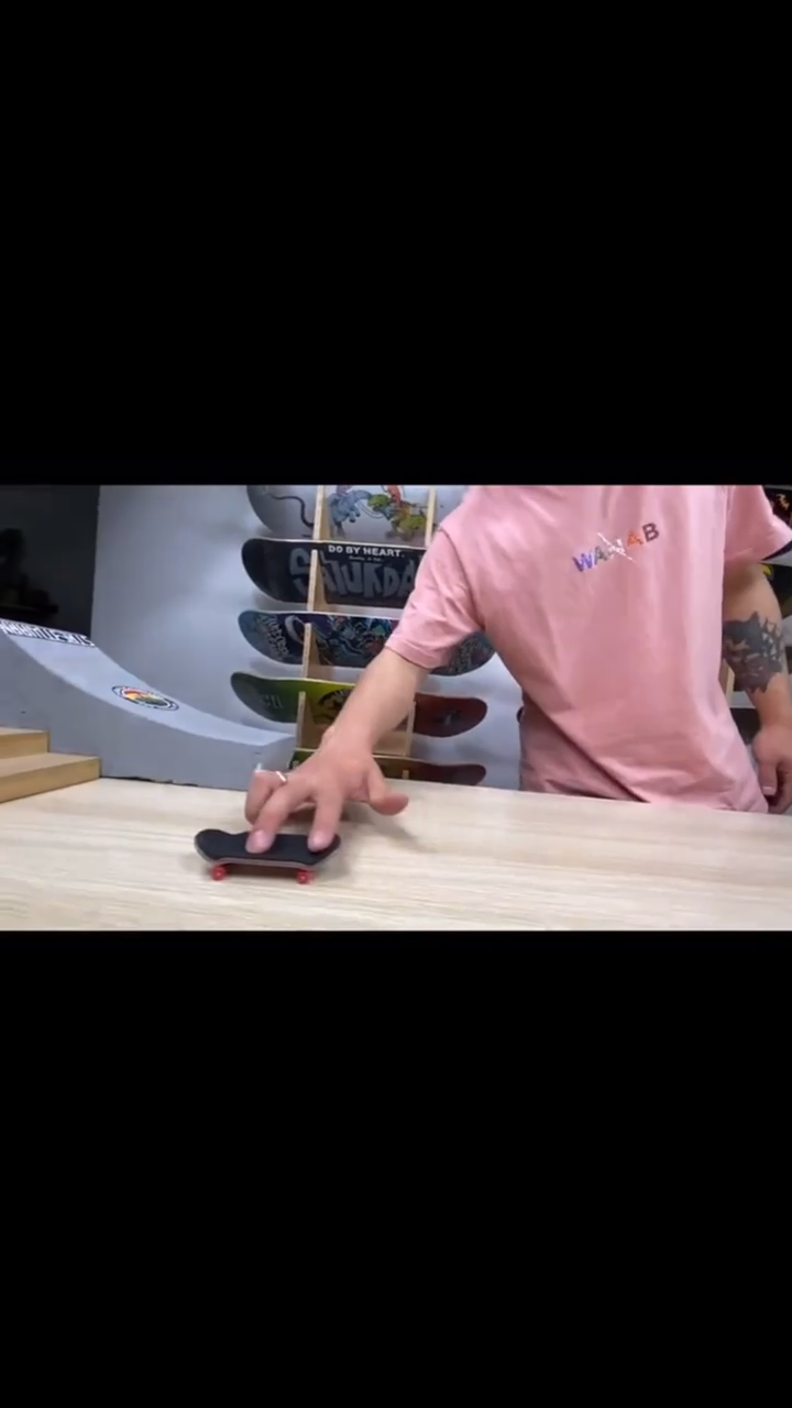 手指滑板20个基础动作,你会吗?今天教你