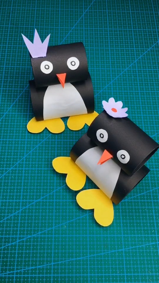 手工制作#这样的立体小企鹅是不是很可爱呀