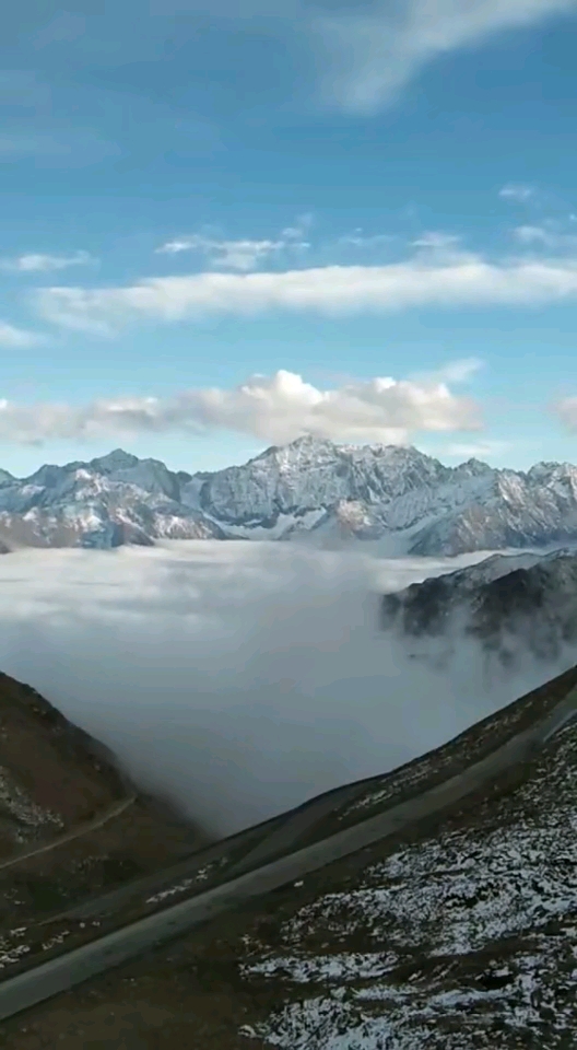 巴郎山大雪塘观景台
