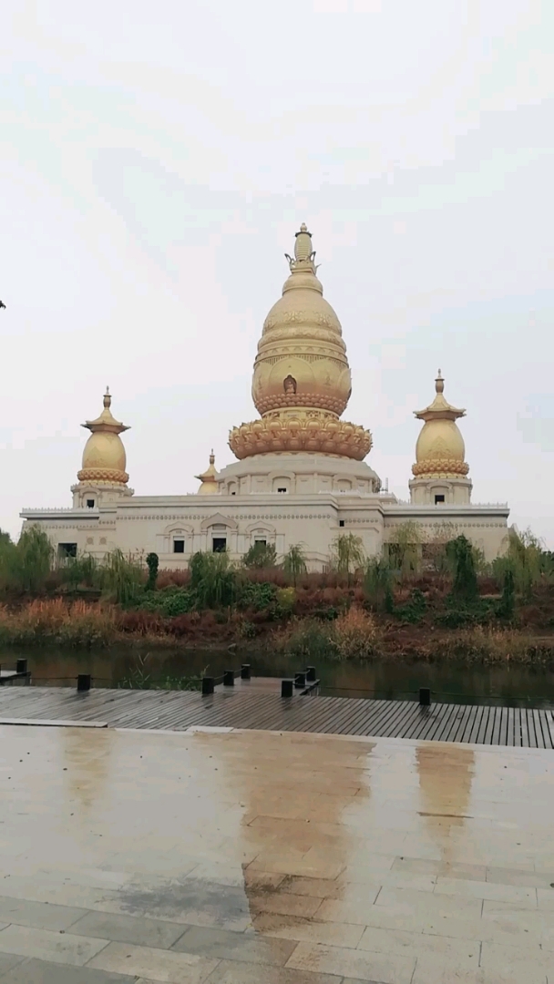 佛都汶上,阿育王塔