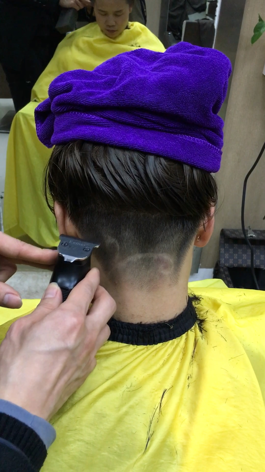 这是高手#女士后脑勺花型刻痕就是这么帅