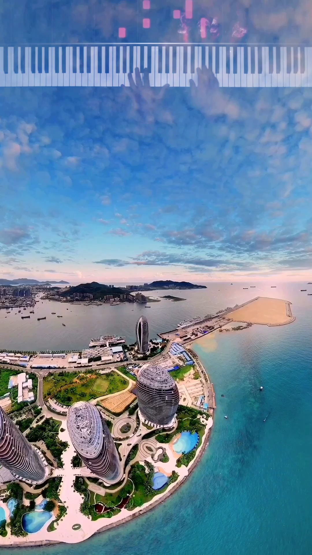 我的私藏景点#海南·三亚凤凰岛日落全景:碧海潮生一曲肝肠断,晴空