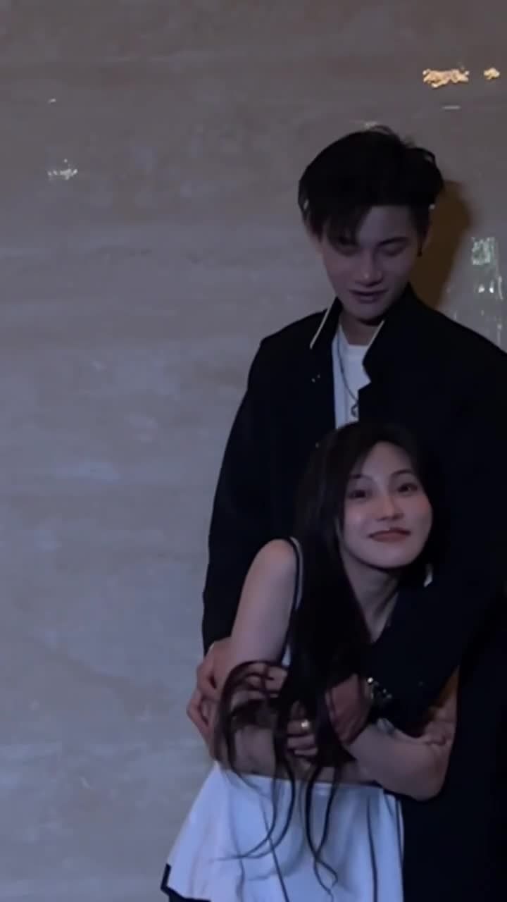 回你男人怀里就暖和啦哈哈·桂哥mo子林o