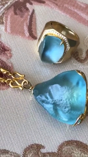 新疆阿勒泰海蓝宝石