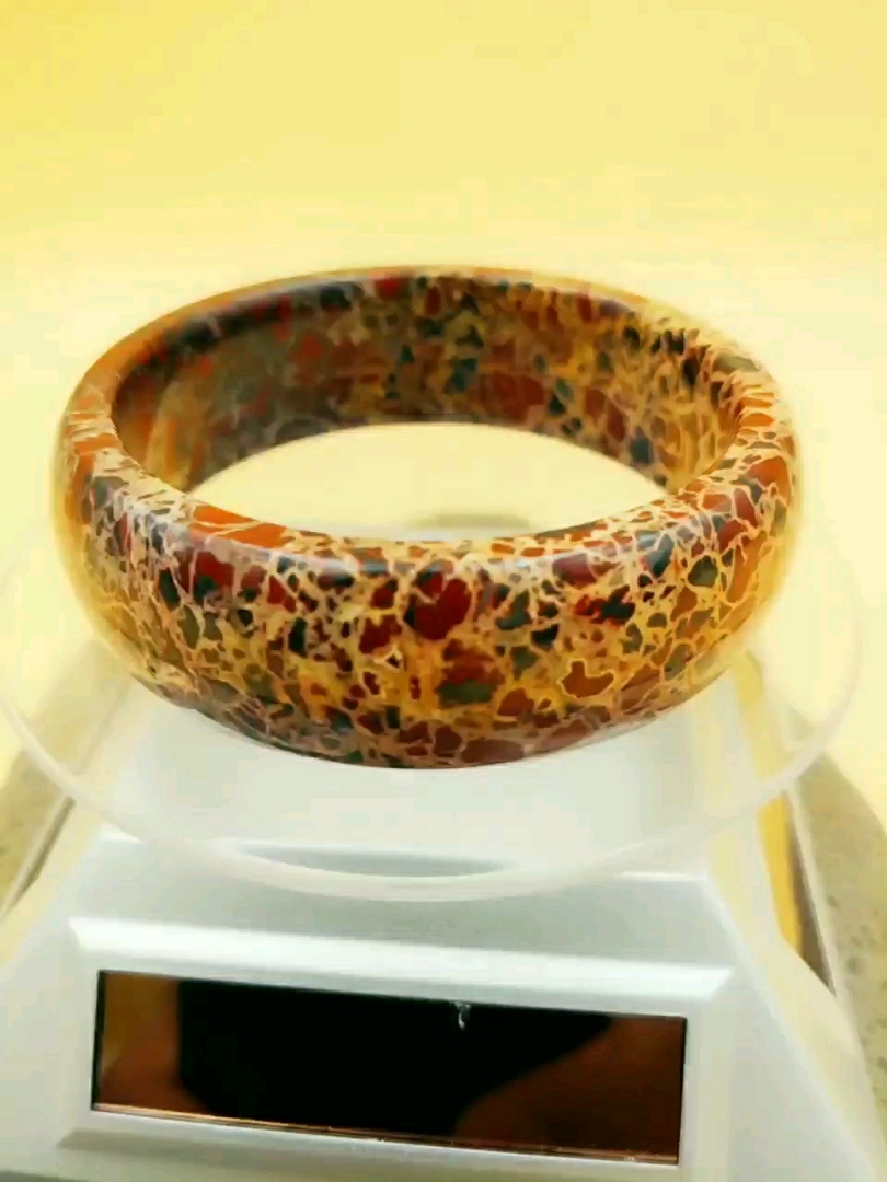 收藏品级的天宝石女款手镯~孤品