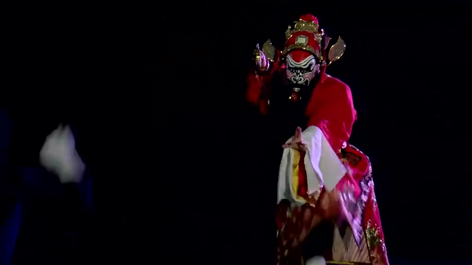 人鬼情1987年国产电影钟馗捉鬼的这段戏真是太玄幻了