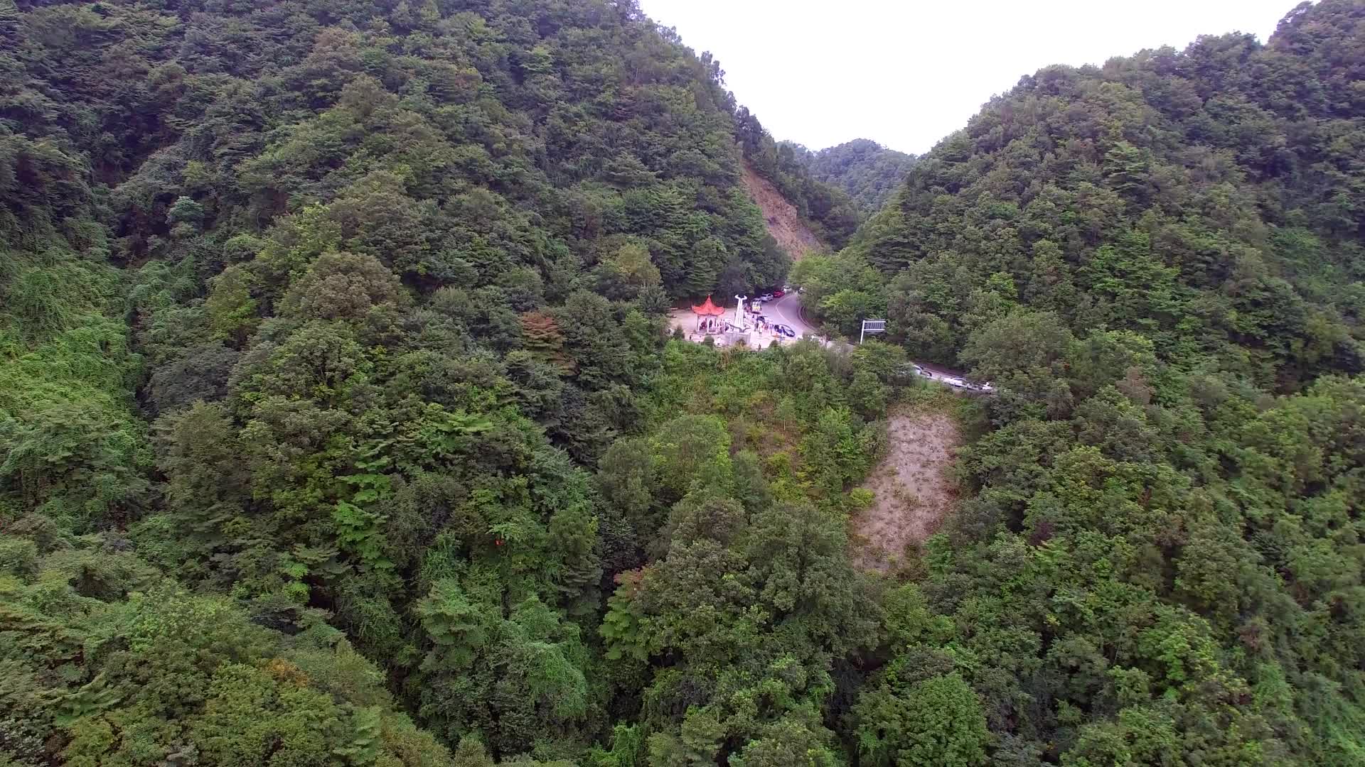 商洛市柞水县:航拍牛背梁国家级自然保护区