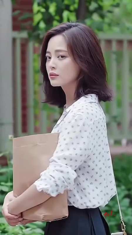 气质女神辛芷蕾,黑龙江鹤岗市,中国内地女演员,颜值美女-度小视