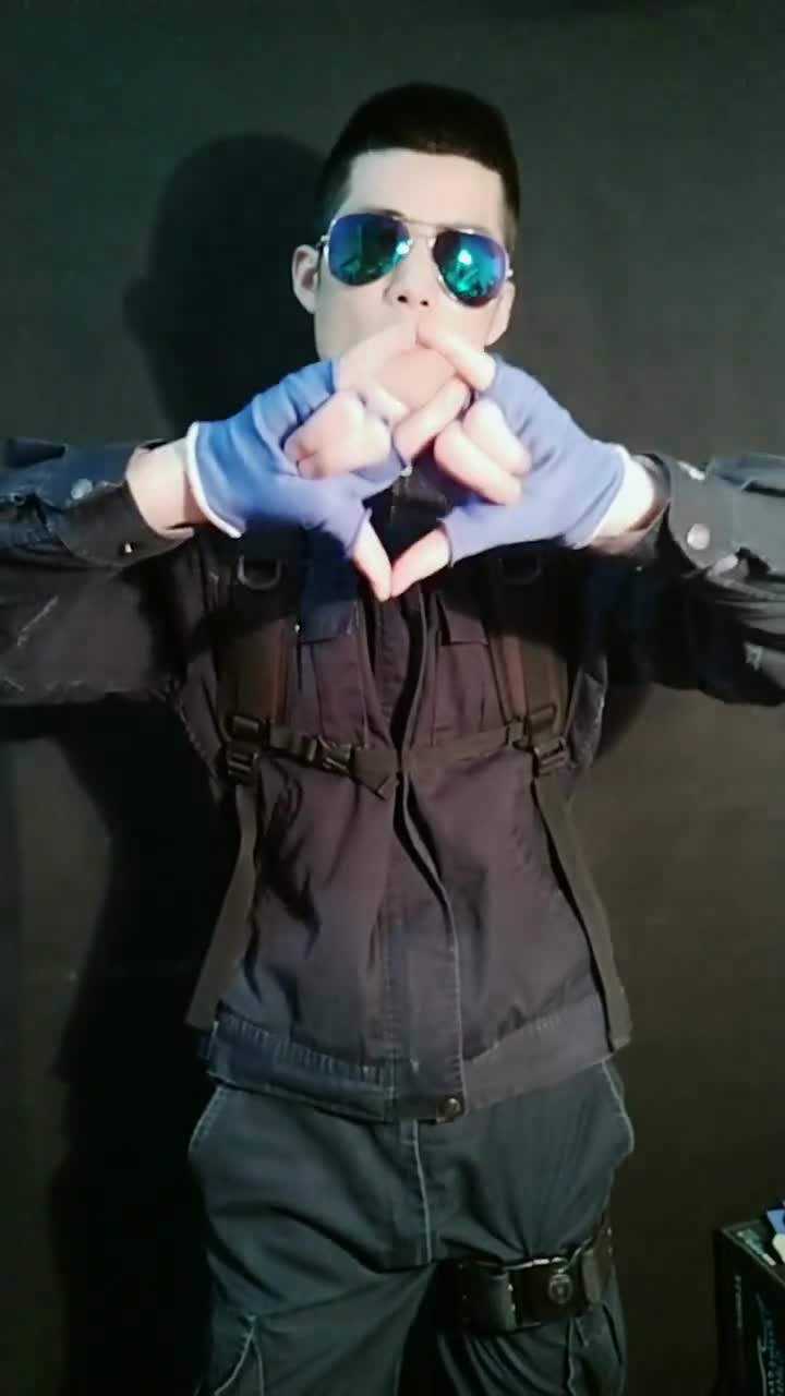 半原创吃鸡手指舞,不火接着发!