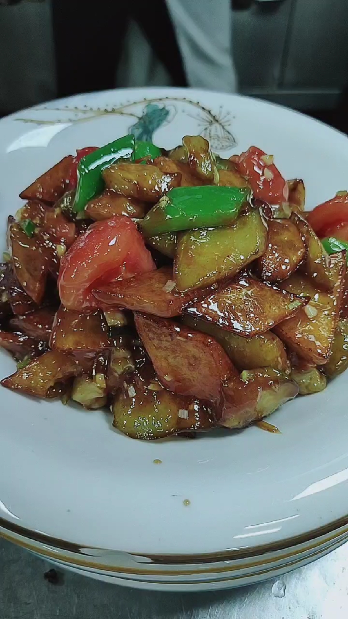 秀出你的拿手菜#地三鲜你知道那三鲜吗,放点西红柿可以吗?-度小视