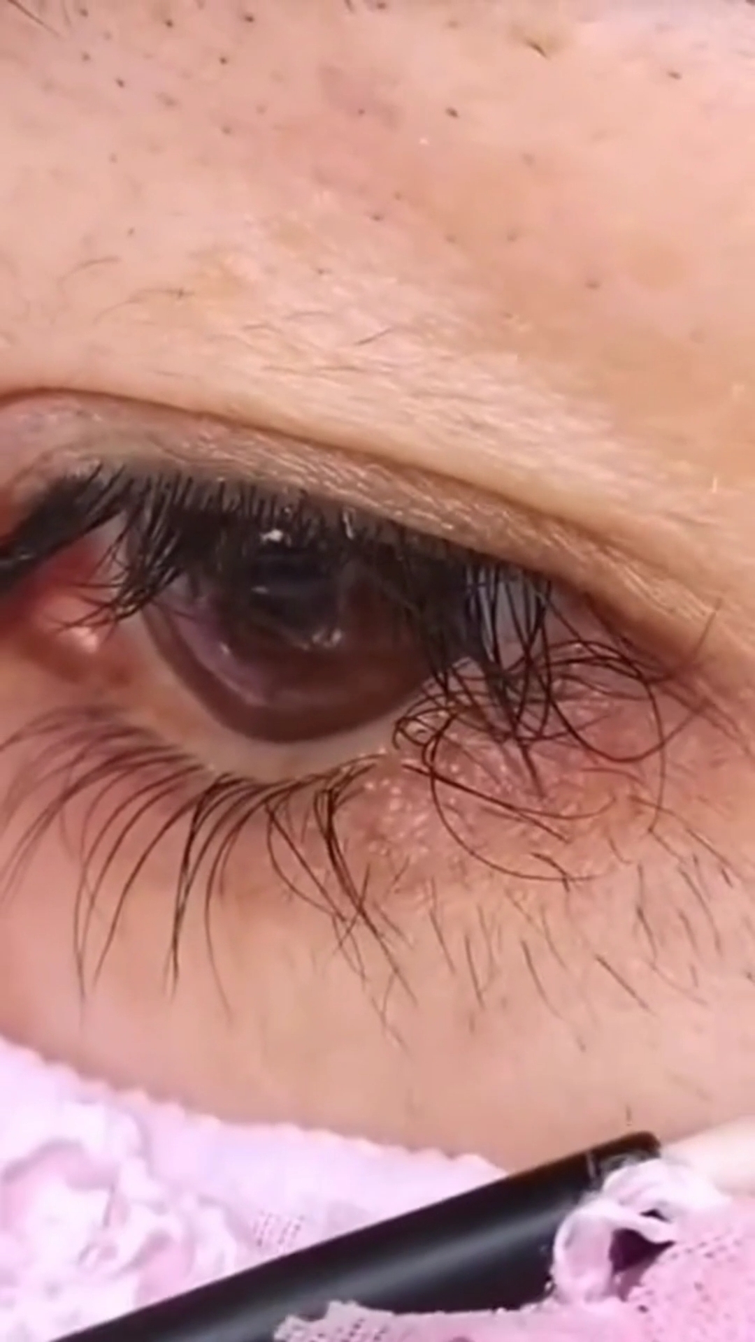 我的睫毛是被我养长了,但是眼角也被我不小心养出来了
