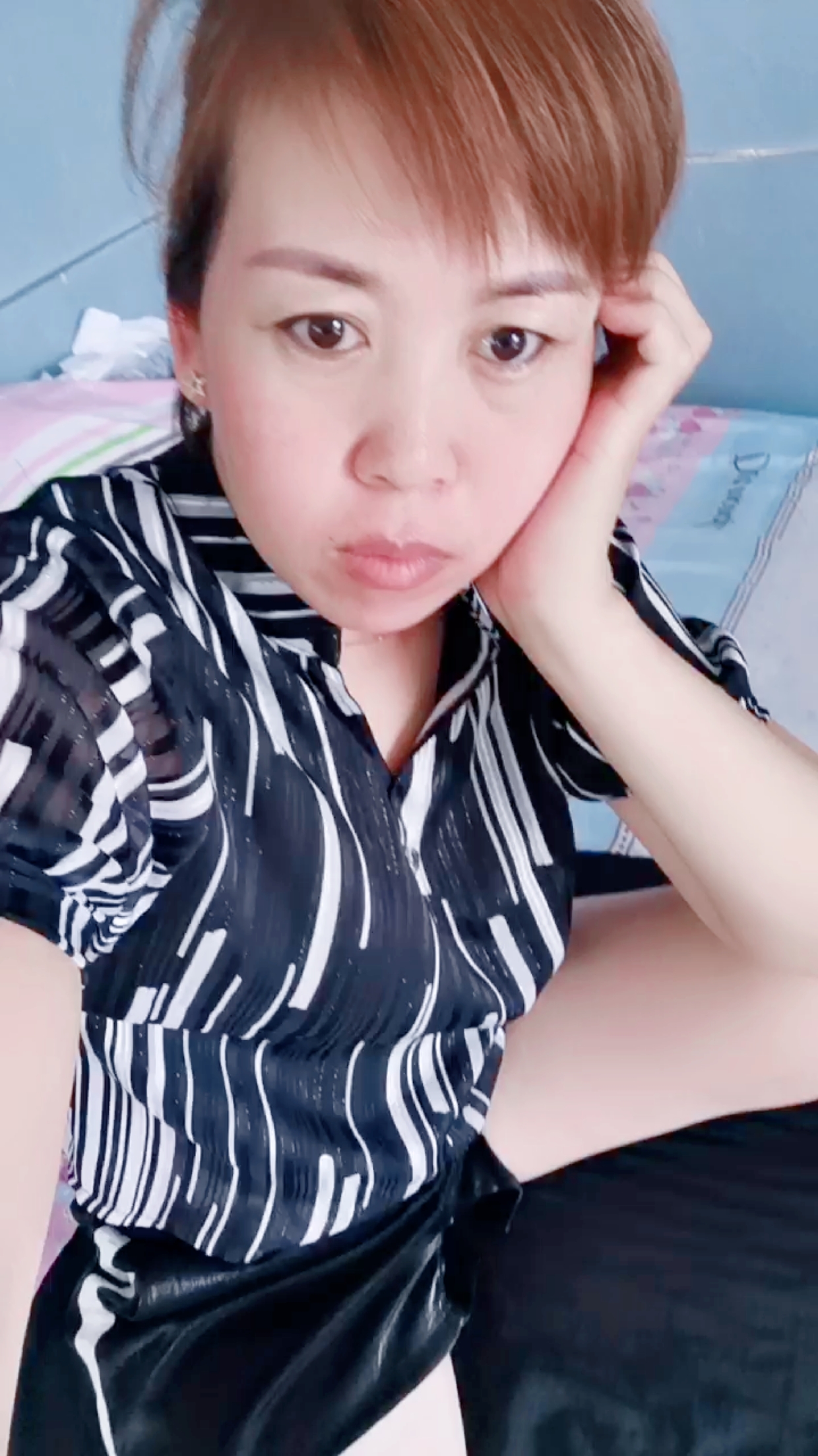 就是一个傻老娘们