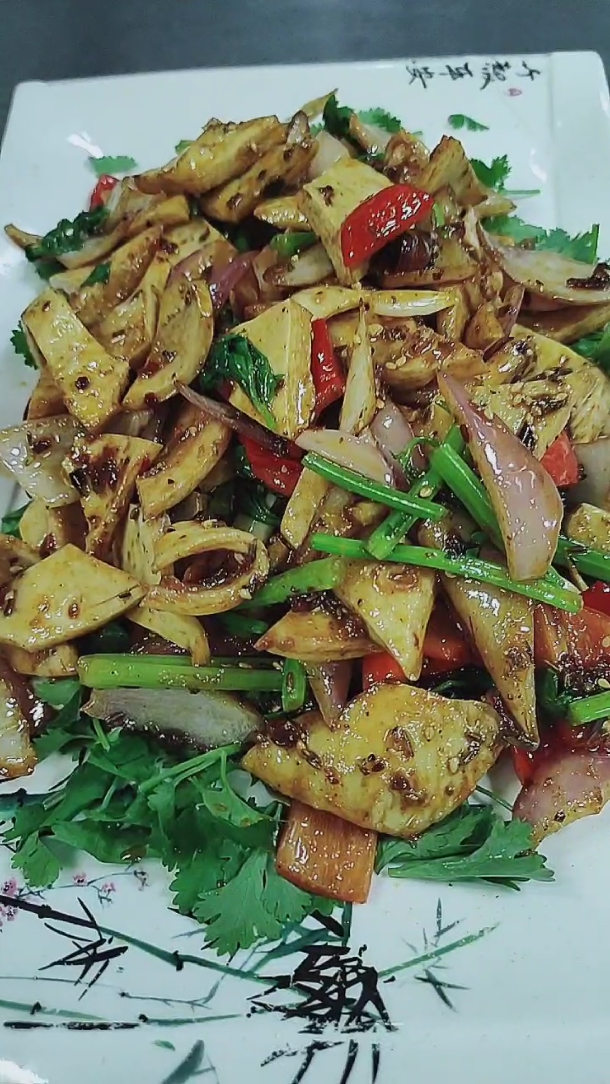 不可辜负的美食#孜然牛心管,脆脆的香香的非常好吃.