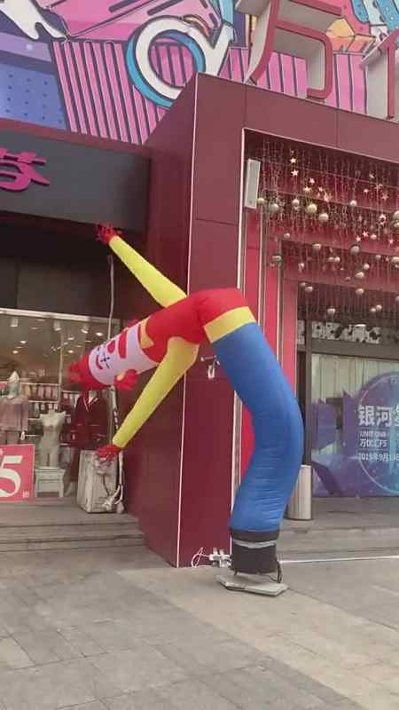 小红帽你咋变了,脖子以下全是腿,还这么骚气!