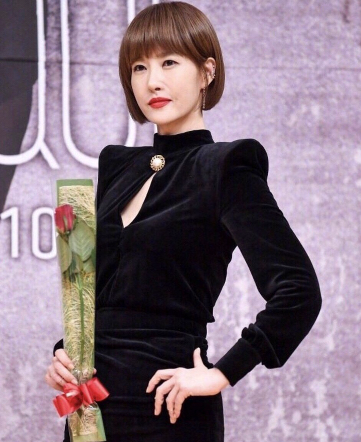 金三顺扮演者金宣儿近照曝光,这和以前变化也太大了吧-度小视