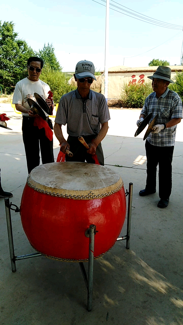 美女#郭三家子,大鼓乐队