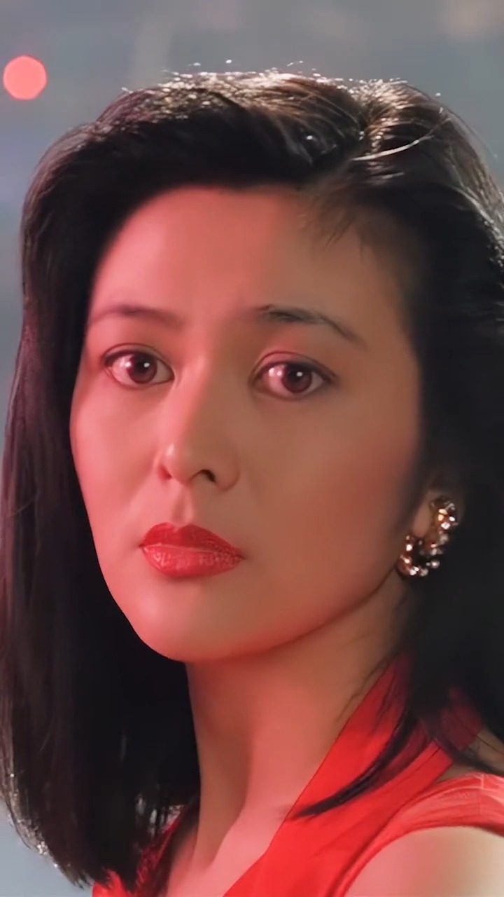 我要上热门#港星女神关之琳,惊艳了时光!