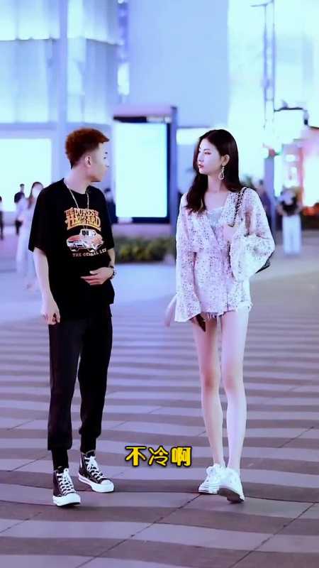 原创撩妹套路在坐的小姐姐,你能抵挡的住幽默的男生