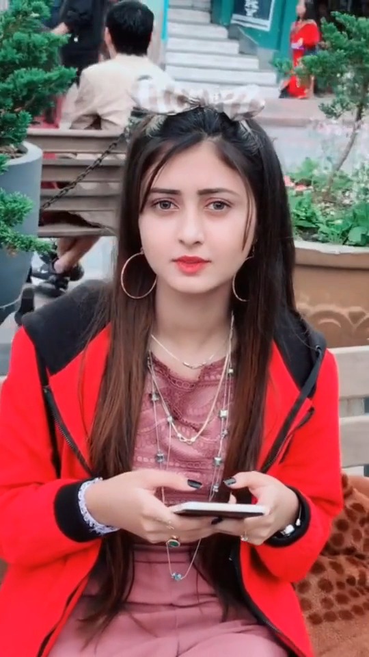 印度混血#她爸爸是中国人,妈妈是印度人,混血好漂亮!