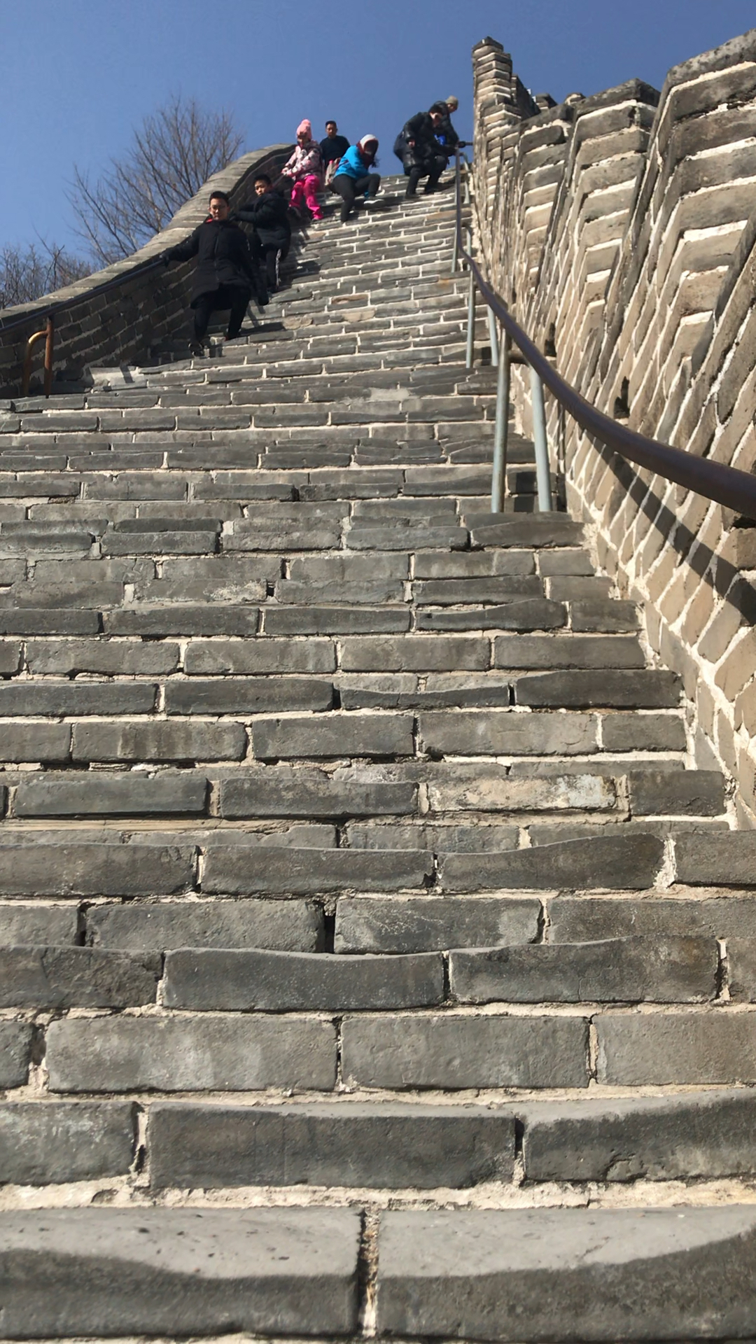 长城最陡的坡,70度