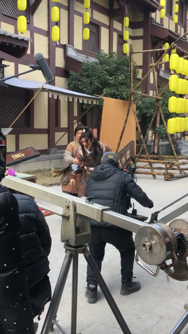 拍戏现场#这两位演员你们认识吗?