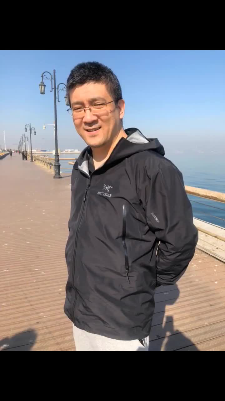 男人帅老的快,这么一看有道理