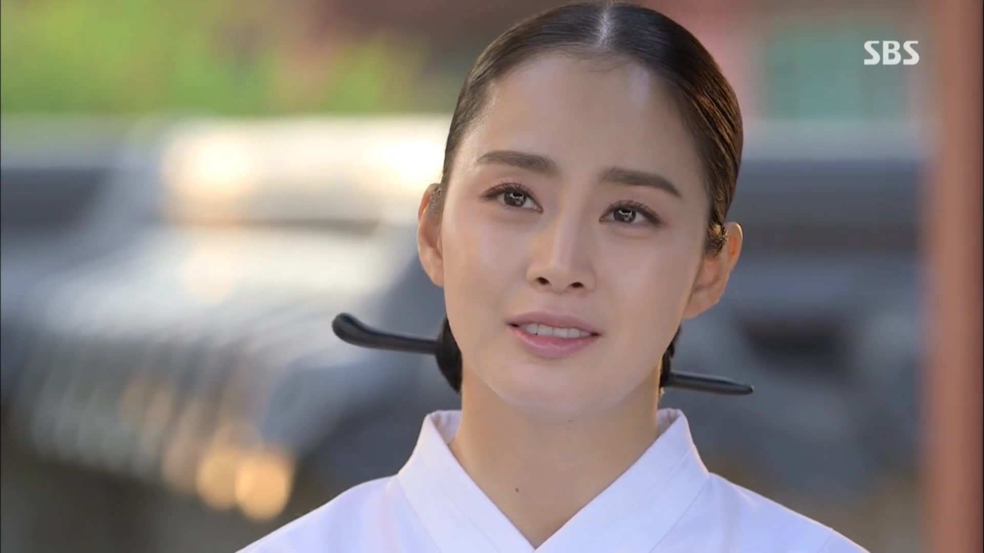 为爱而生:王上牵起张玉贞的手,一起走入当初共筑的爱巢