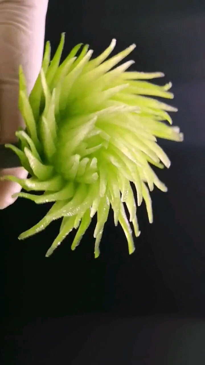 青萝卜最简单的雕法,挺火