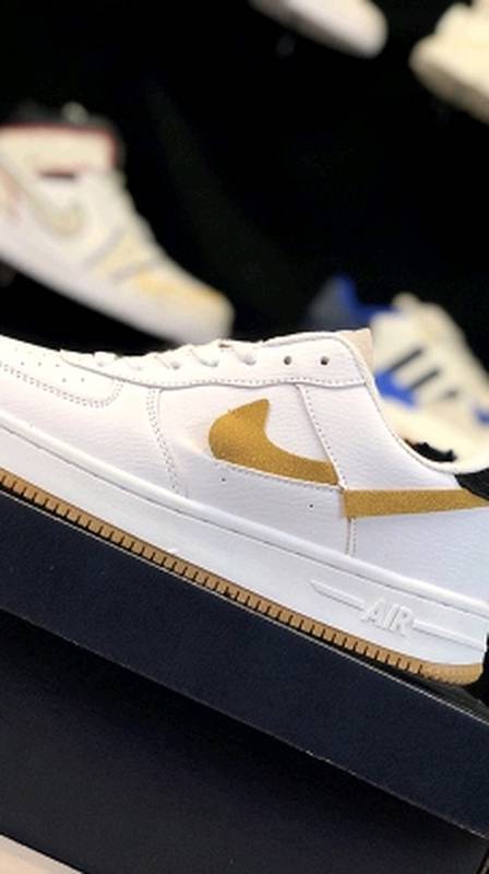 生命在于运动#nike air force 1 耐克空军一号断勾休闲板鞋-度小视