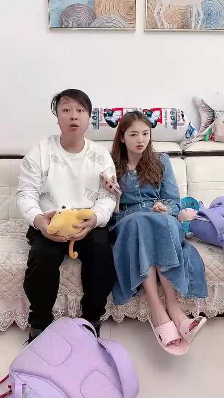 2021-08-111170三千金恩爱欧阳夫妇3581粉丝  关注27在国外留学三年