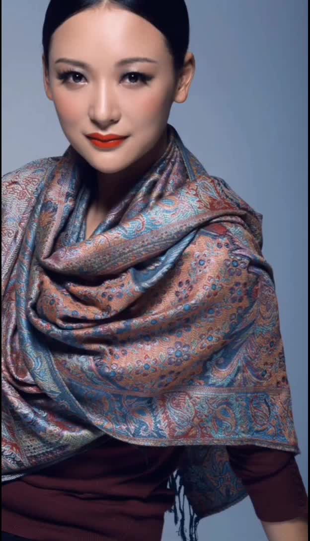 杨舒,1985年出生于江苏省镇江市,中国内地女演员,代表作《我是特种兵