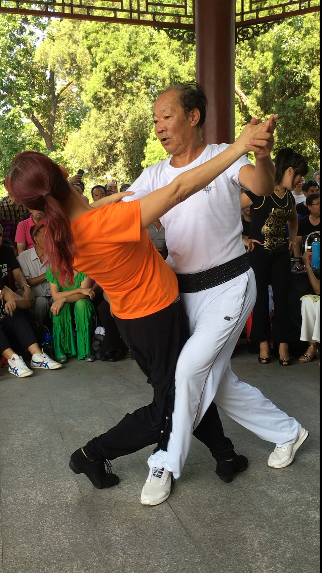 舞蹈#80岁老夫妻活出了人生的精彩