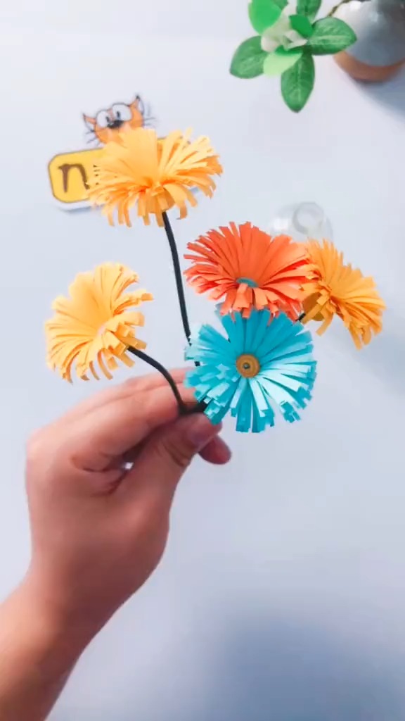 手工制作#雏菊手工!材料只用彩纸就可以哦