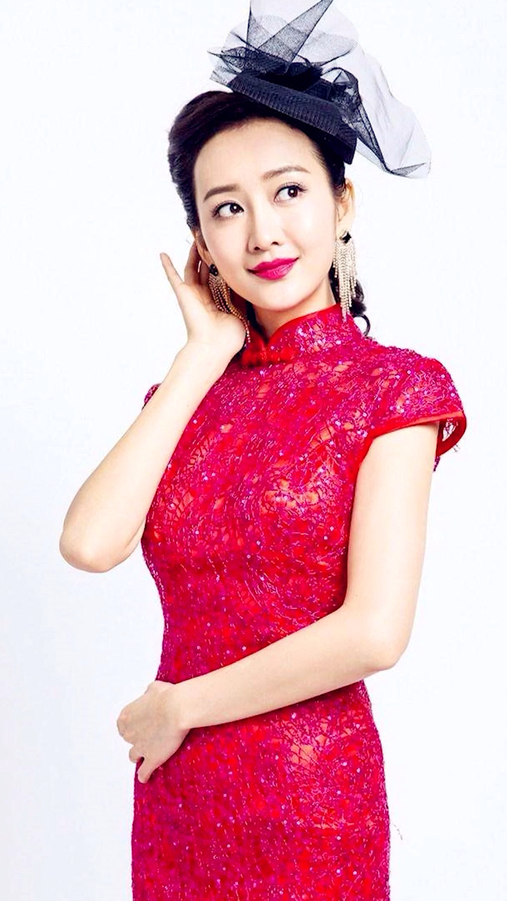 明星#有一种美,叫做王鸥穿旗袍.