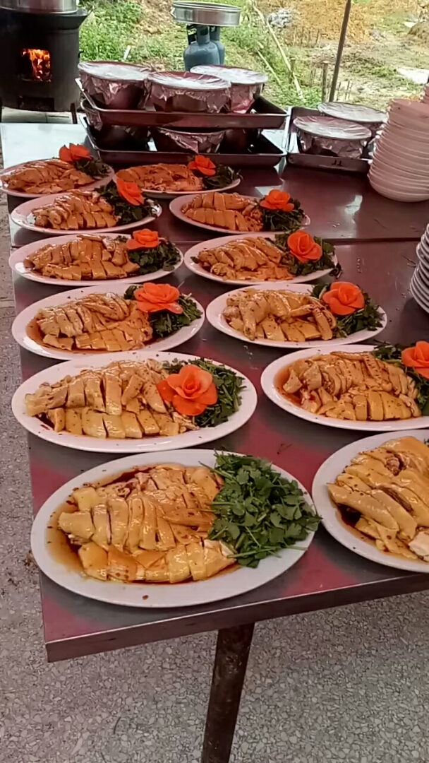 农村里面的满月酒