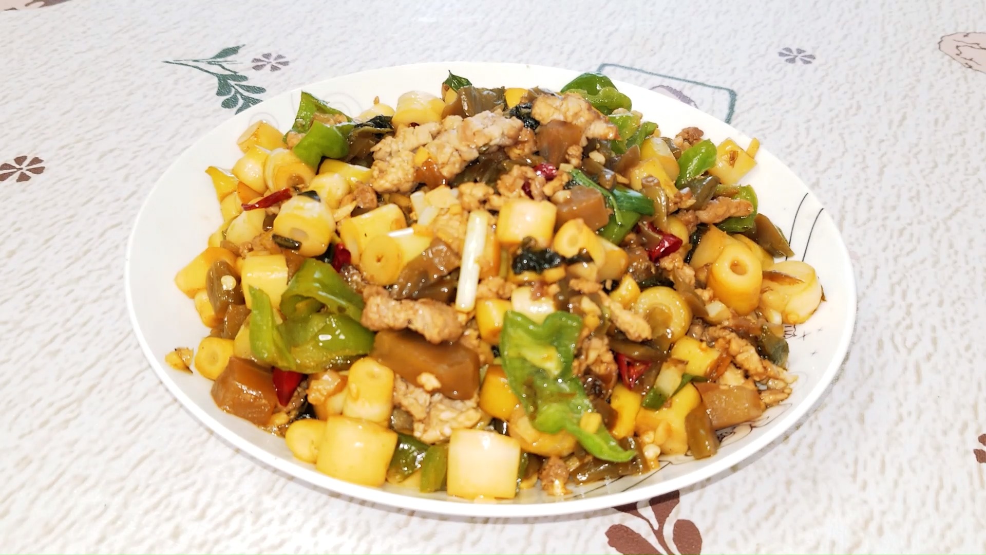 美食#酸菜小笋肉末,酸辣开胃,口味丰富,米饭终结者