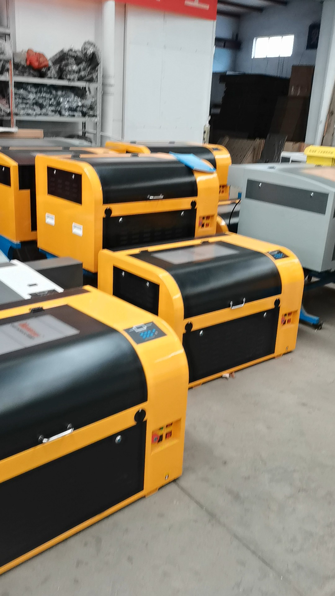 激光雕刻机中小型激光雕刻机