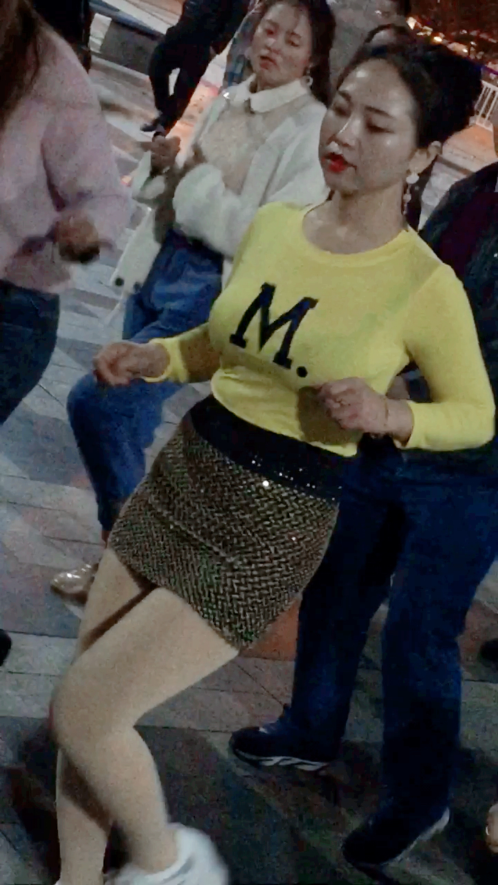 全网第一性感网红陕西定边爱娥