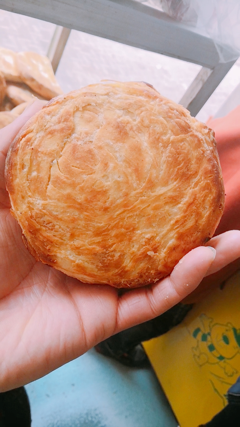 寻找最牛手艺人#中国老酵面黄金酥烧饼