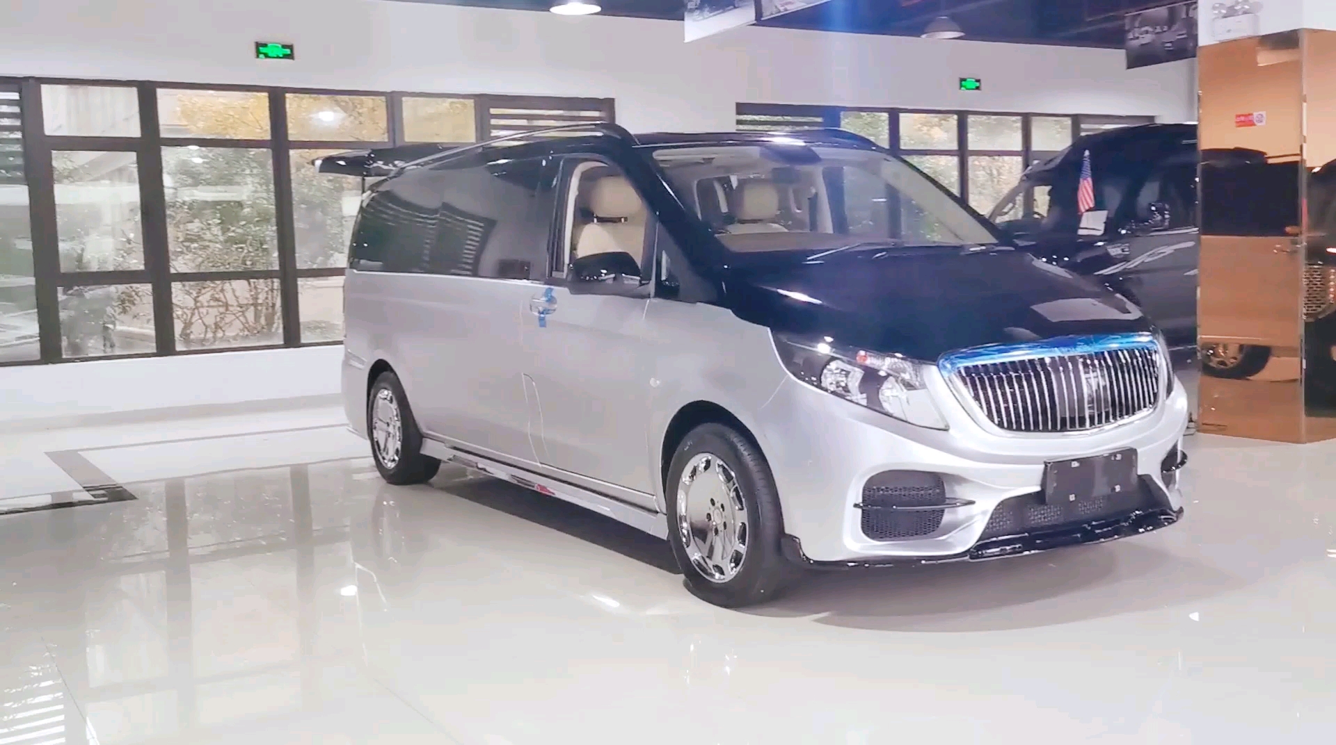 奔驰威霆迈巴赫vs880又火起来啦