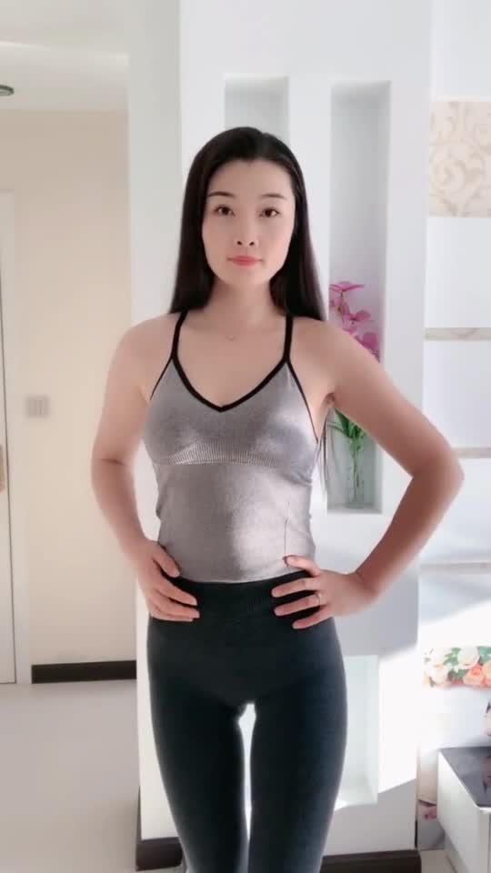 30岁的女人还是单身,大家都说三道四,嫁不出去怪我吗