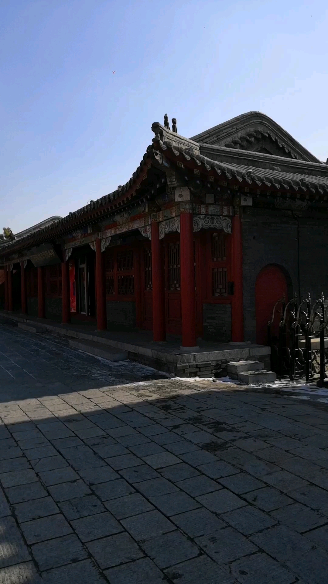 故宫文德坊,老沈阳人俗称它们为"东华门"和"西华门"