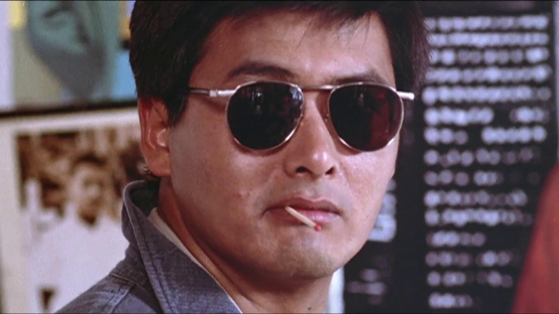 墨镜一戴,谁都不爱,小马哥就是这么社会