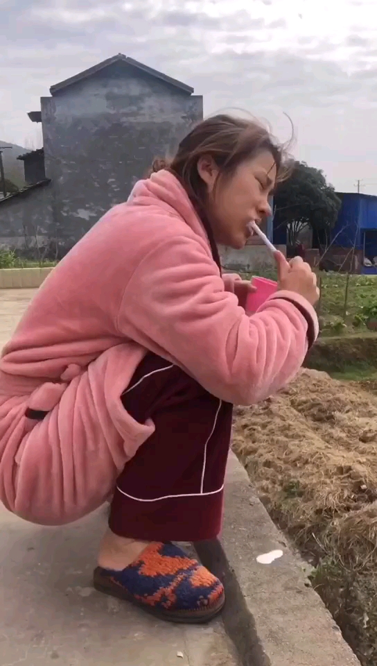 回村回村回村后