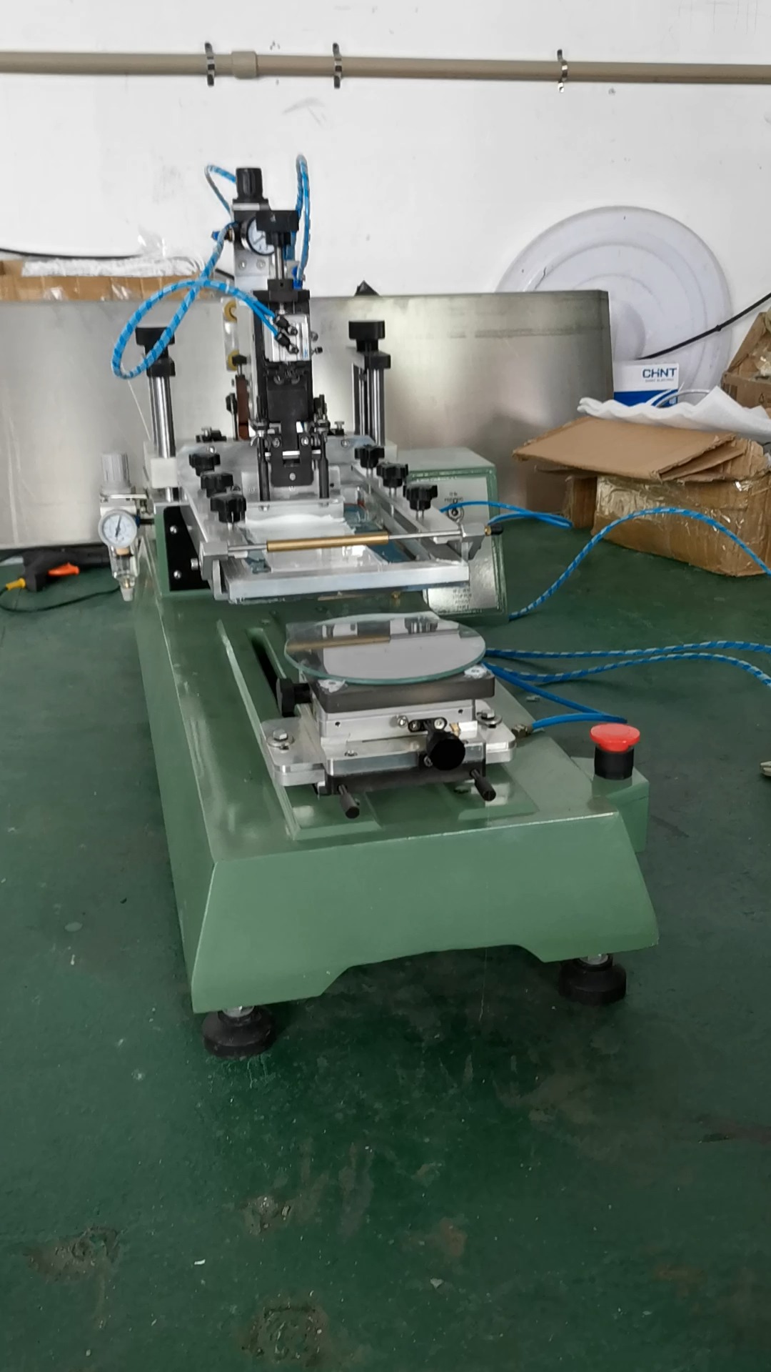 泉州纯气动平面跑台丝印机高精度精密性小型跑台丝印机东莞骏欣机械