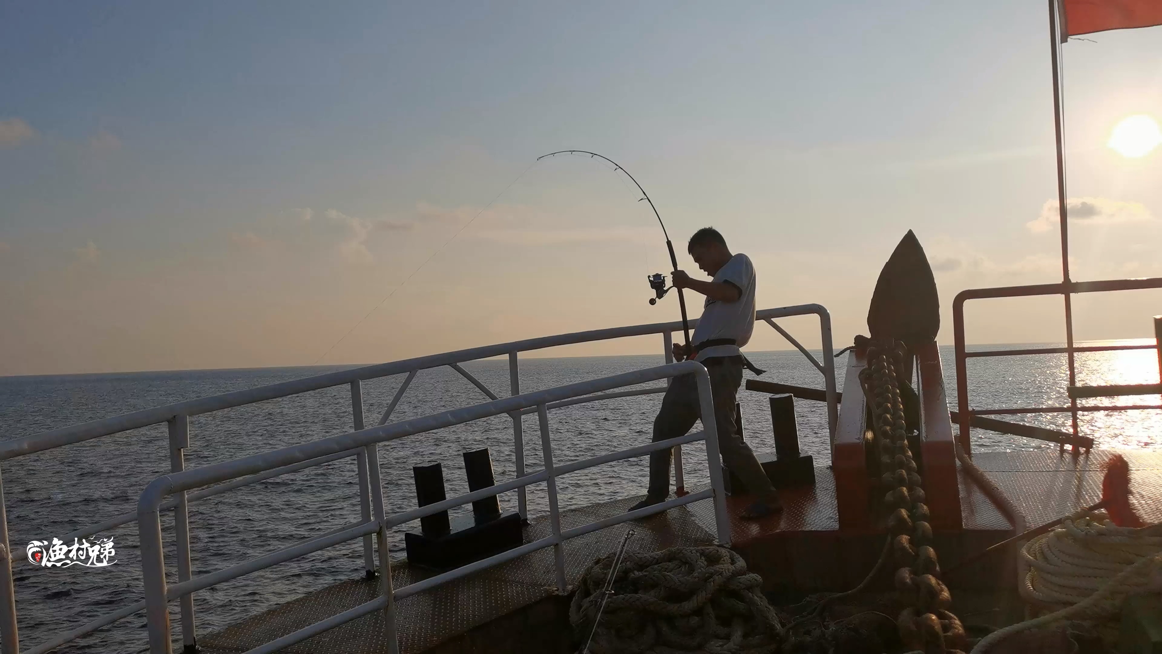钓鱼深海遇到大章红疯狂出线太刺激了