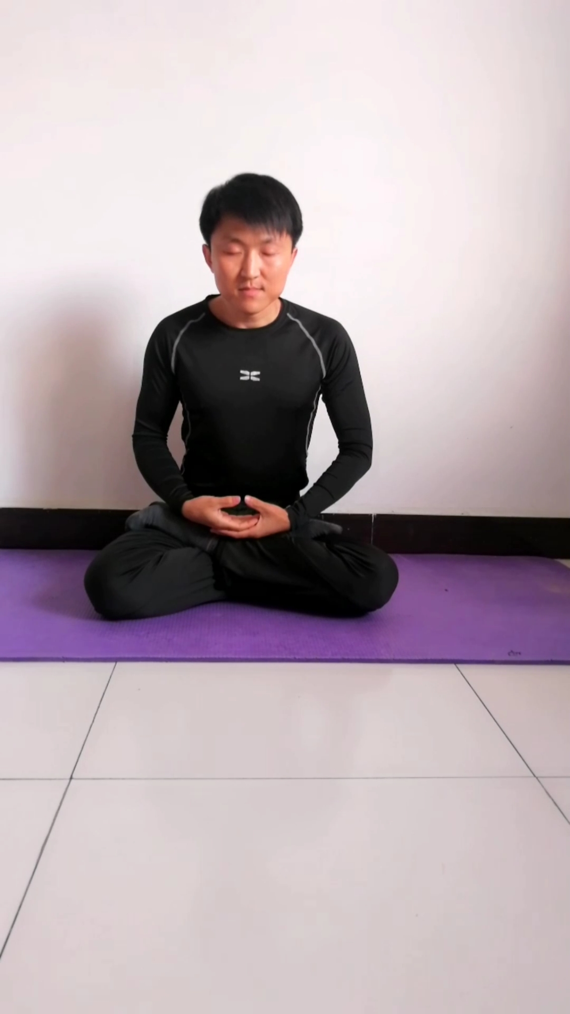 健康养生#双盘打坐坐姿